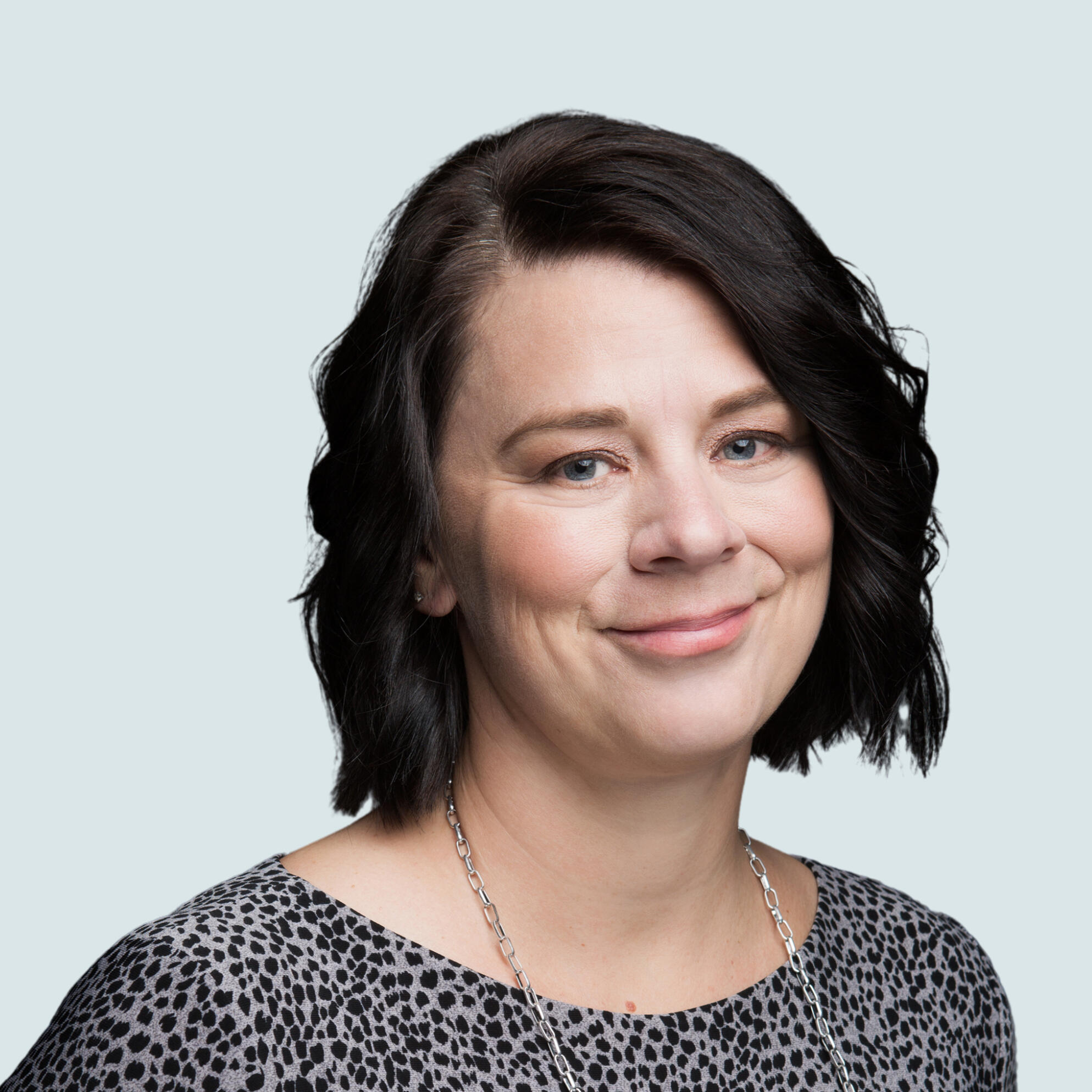 Tess Zevenbergen bio, founder Pronoia Communications Bio photo of Tess Zevenbergen